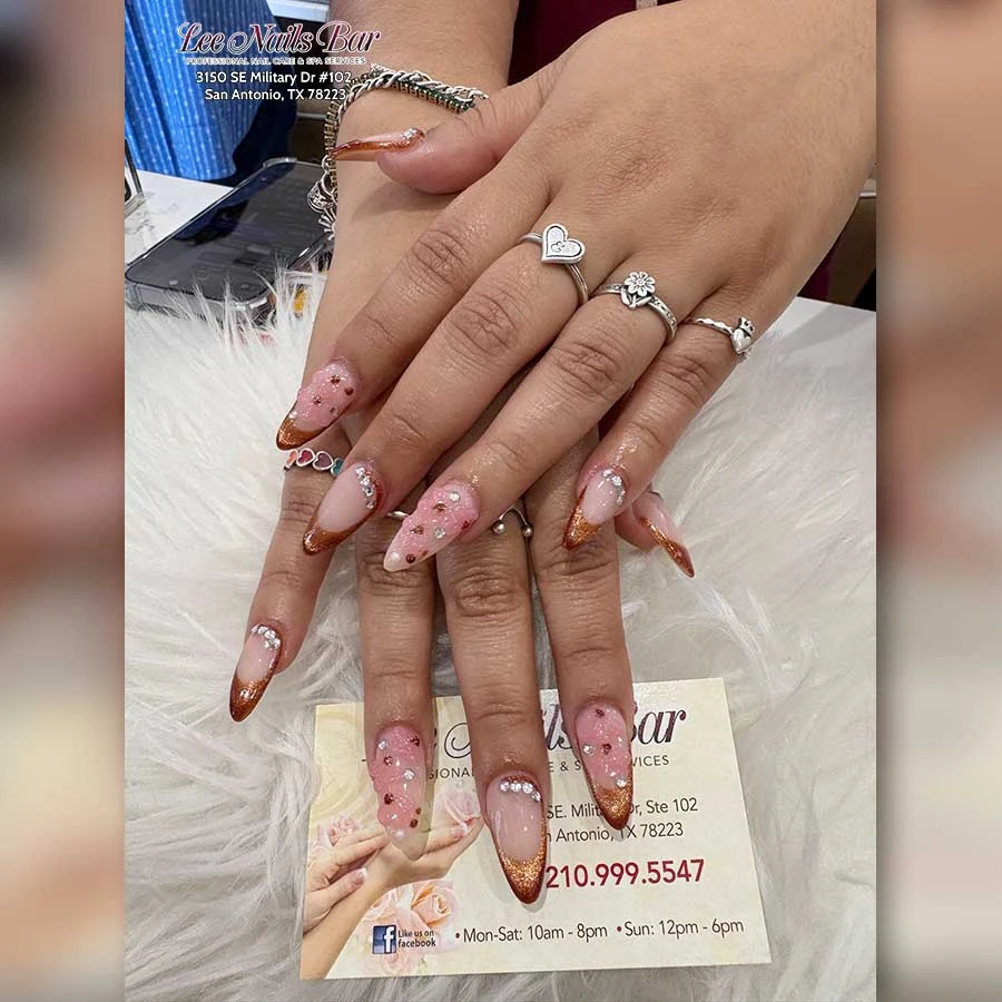 LEE NAILS BAR